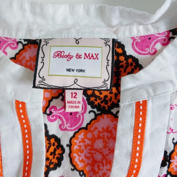 Becky & Max V-neck Colorful Floral Top - Picture 4 of 7